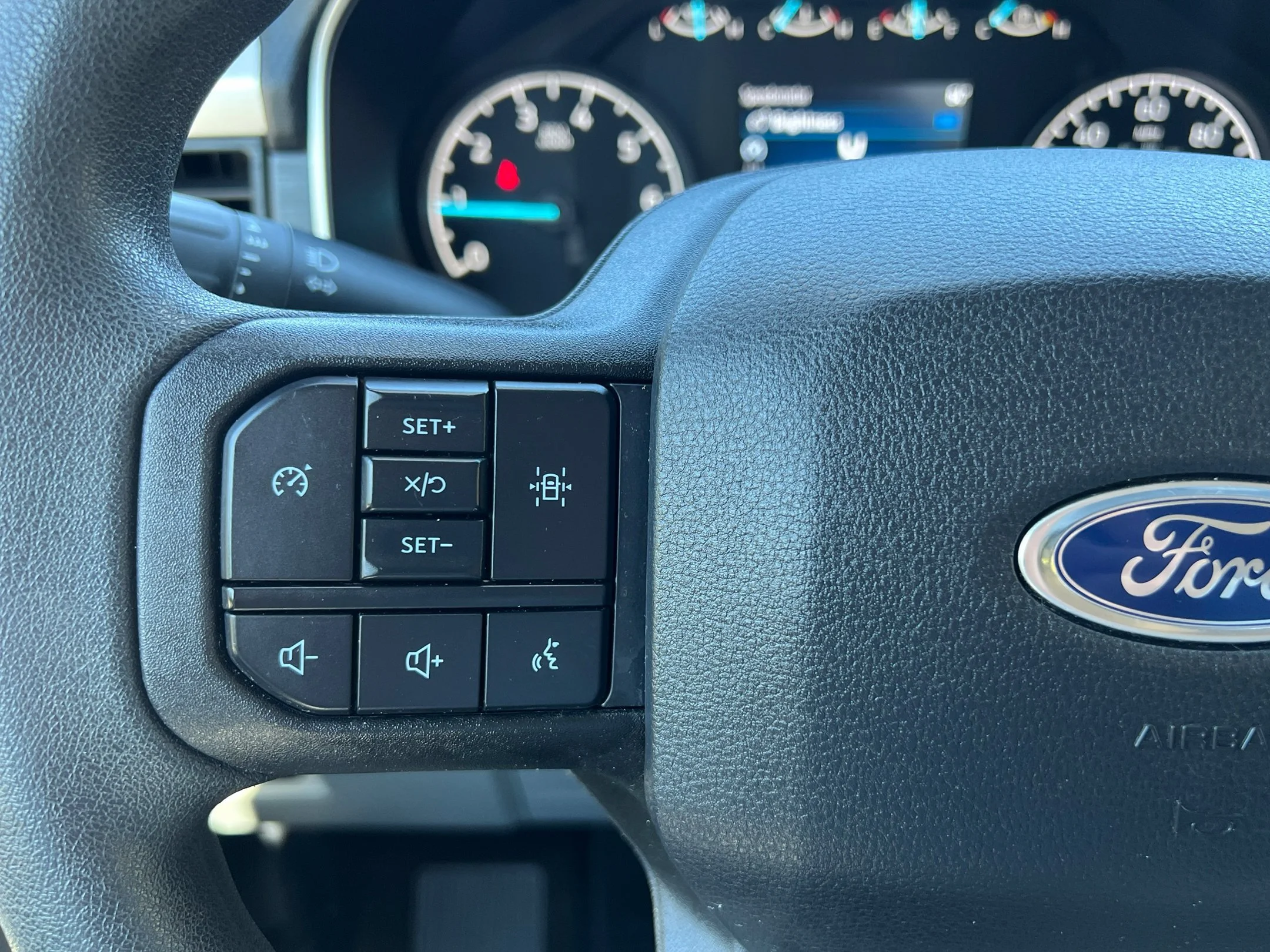 Used 2021 Blue Metallic Ford XLT image 30