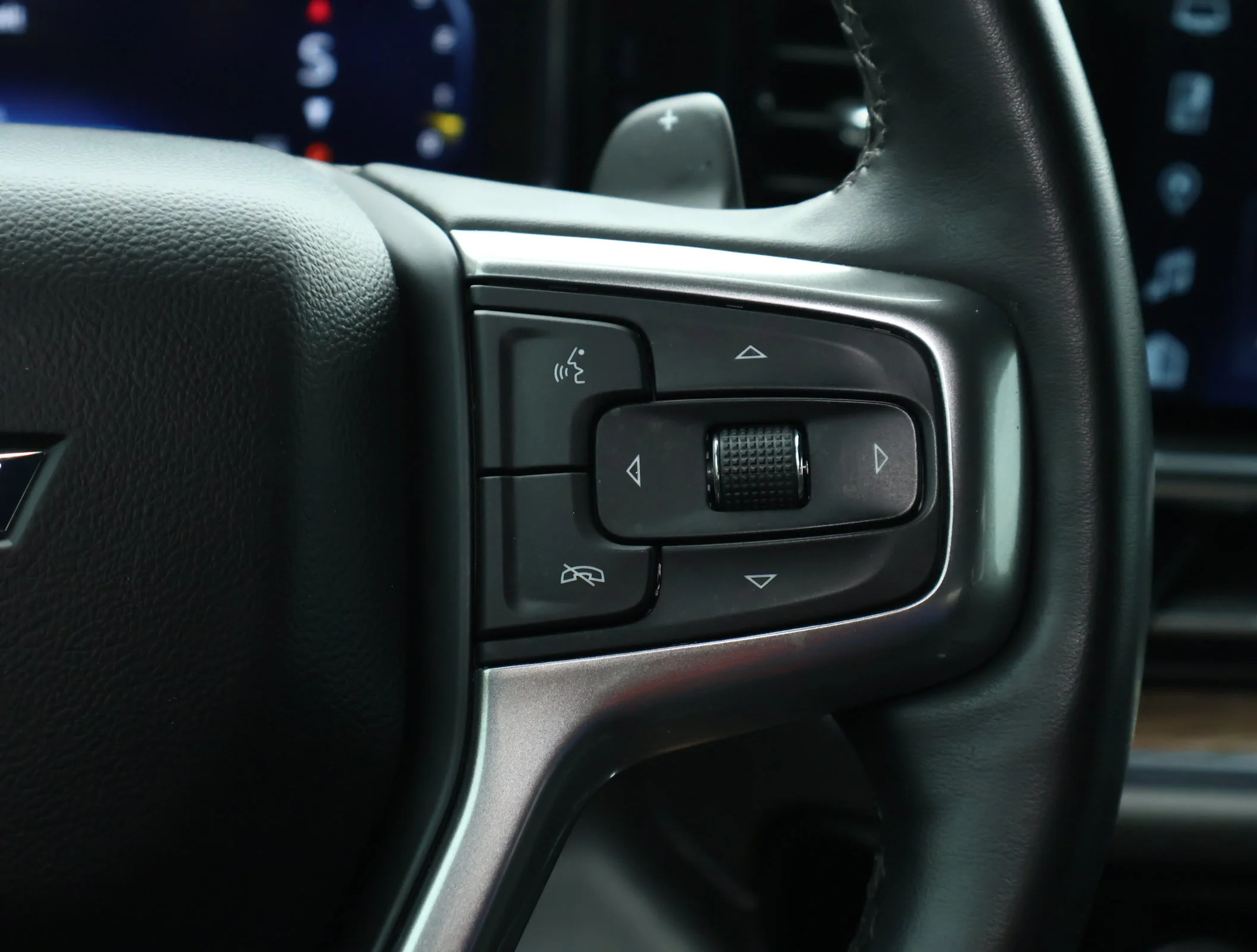 Used 2024 Slate Gray Metallic Chevrolet LT Trail Boss image 15