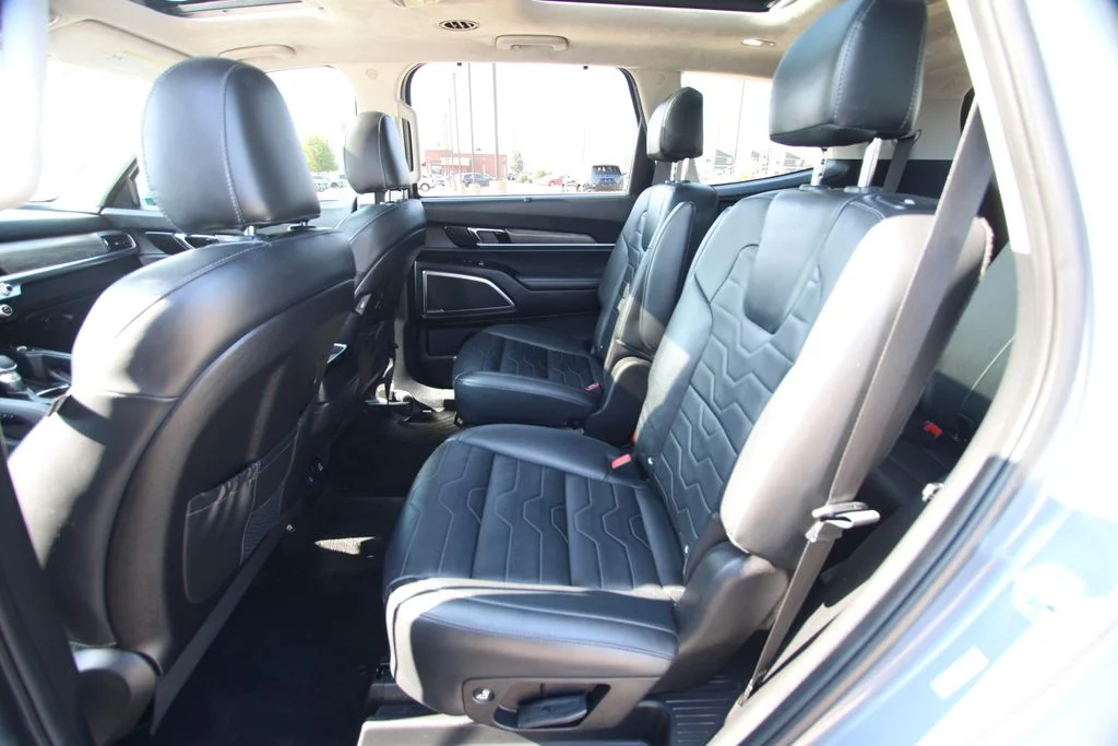 Used 2021 Silver Kia SX image 7