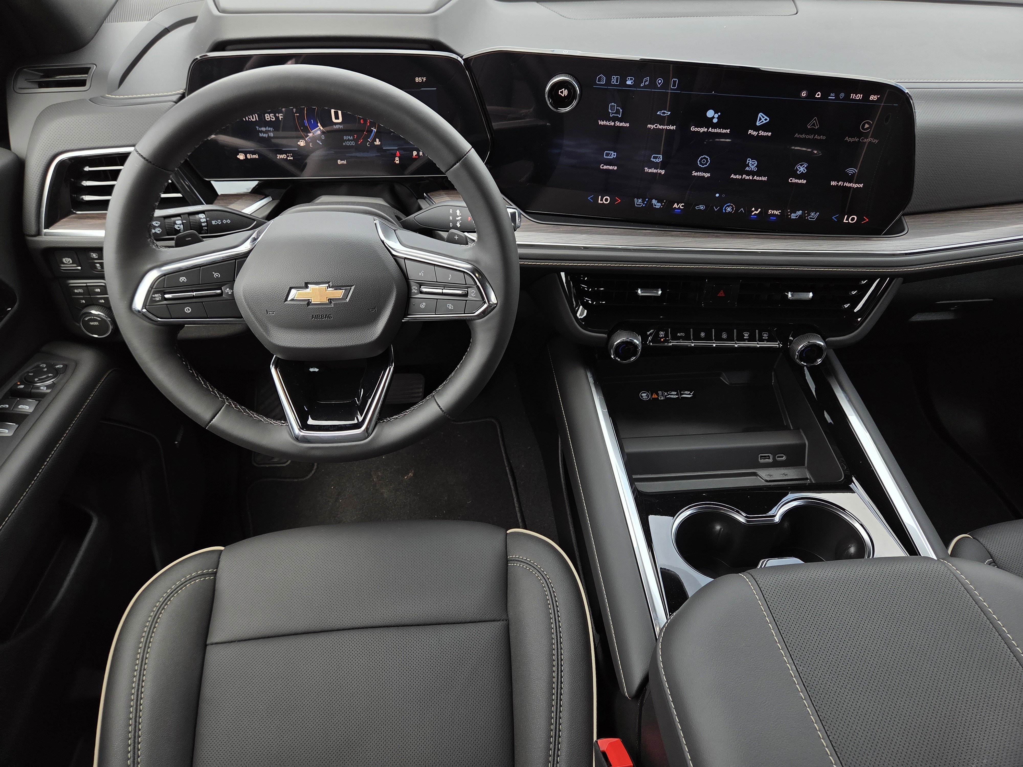New 2026 Polar White Tricoat Chevrolet Premier image 21