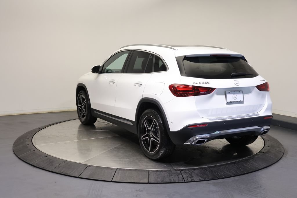 New 2026 Polar White Mercedes-Benz GLA 250 image 5