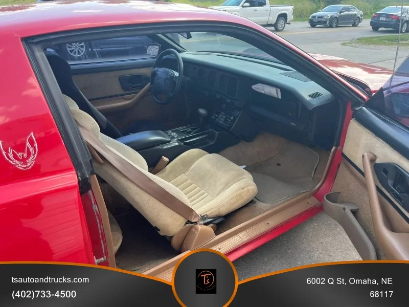 Used 1990 Red Pontiac Formula 2D Coupe image 13