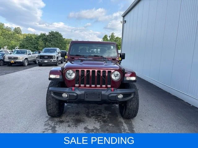 Certified Used 2021 Snazzberry Pearlcoat Jeep Rubicon image 14
