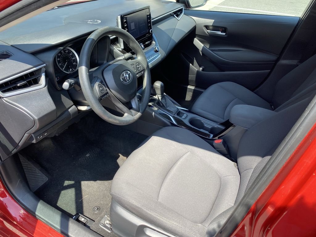 Used 2021 Red Toyota LE image 10
