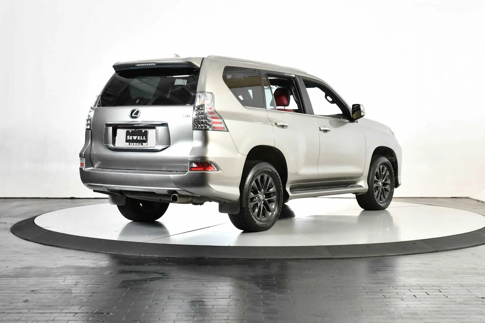 Certified Used 2022 ATOMIC SILVER Lexus Premium image 5