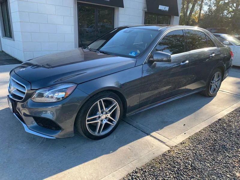 Used 2014 Gray Mercedes-Benz E 350 4MATIC® Sedan 4D image 4
