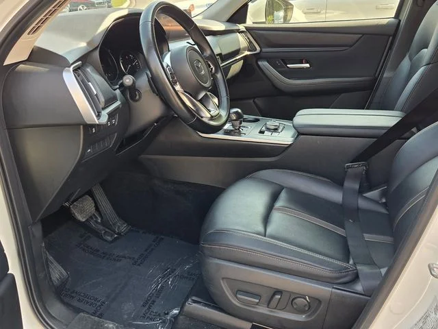 Used 2025 White Mazda 3.3 Turbo Select image 15