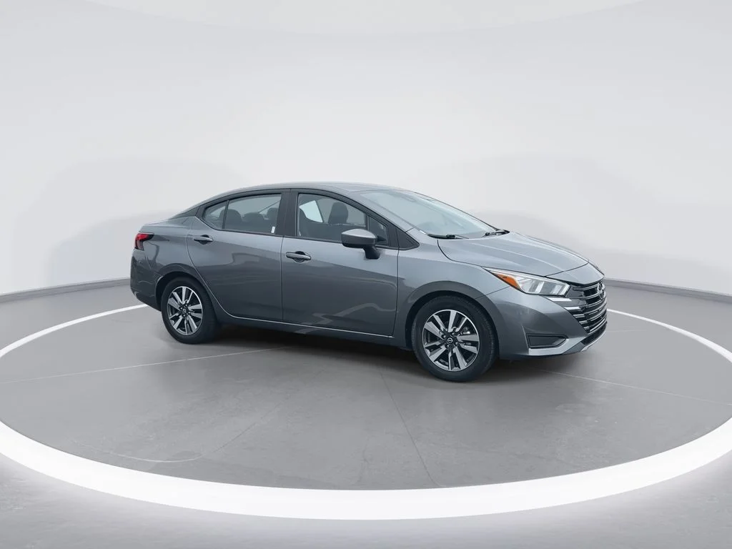 Used 2023 Gray Nissan 1.6 SV image 2