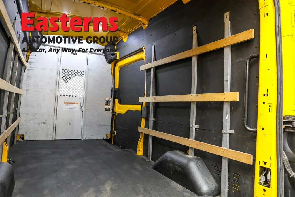 Used 2021 Yellow Ford Base image 22