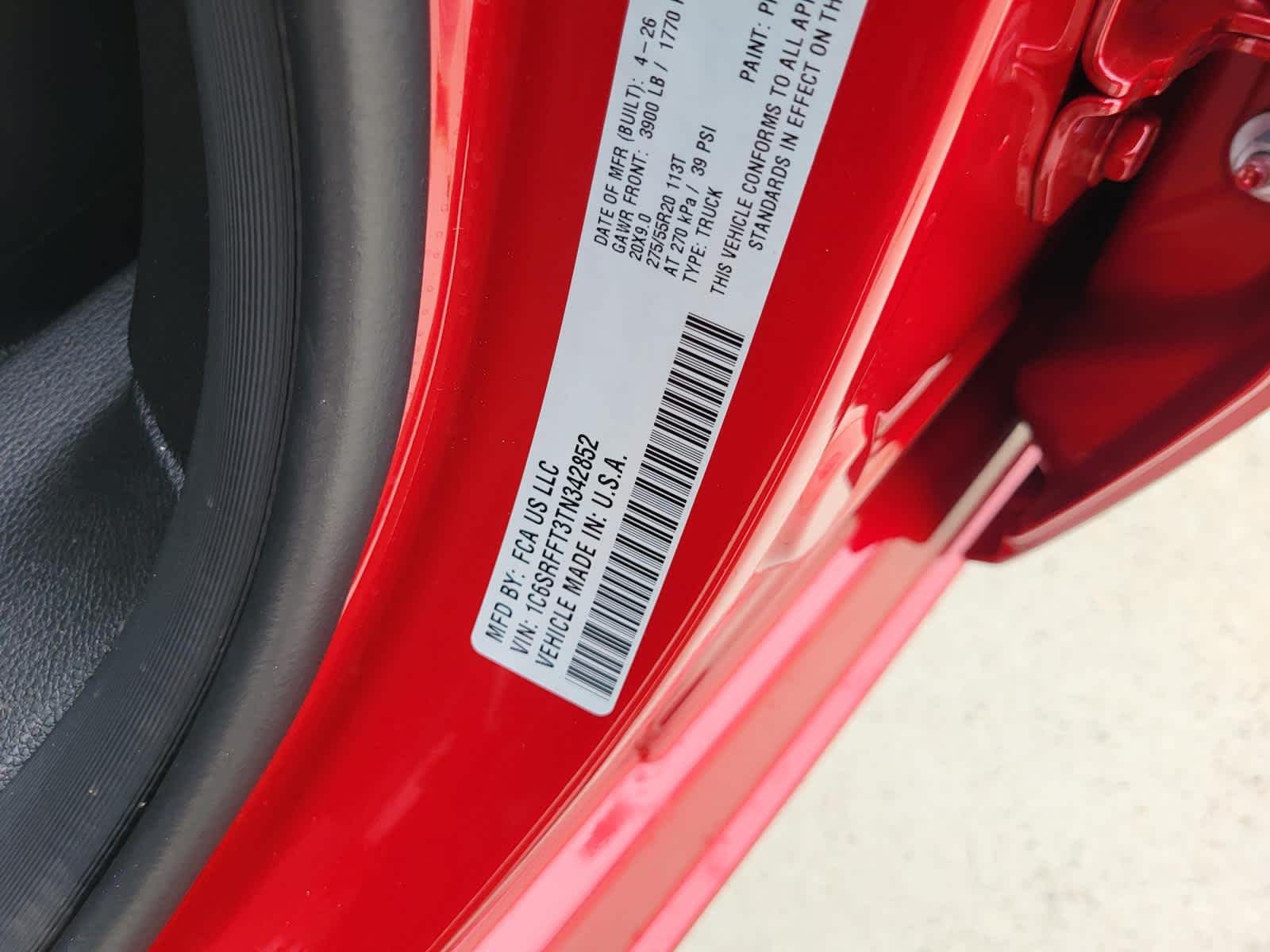 New 2026 Molten Red Pearl-Coat Exterior Paint RAM Lone Star image 22