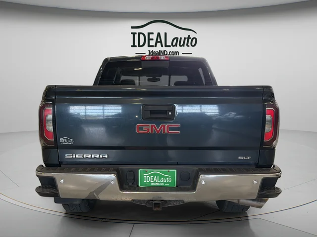 Used 2018 Gray GMC SLT image 12