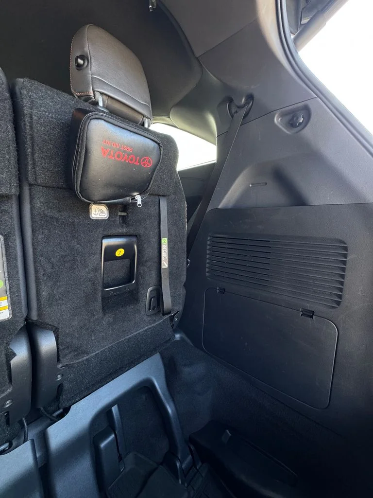 Used 2023 Cement Toyota XSE image 12