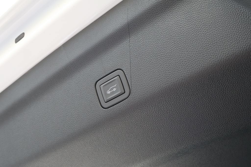 2026 Chevrolet Tahoe RST - Photo 52