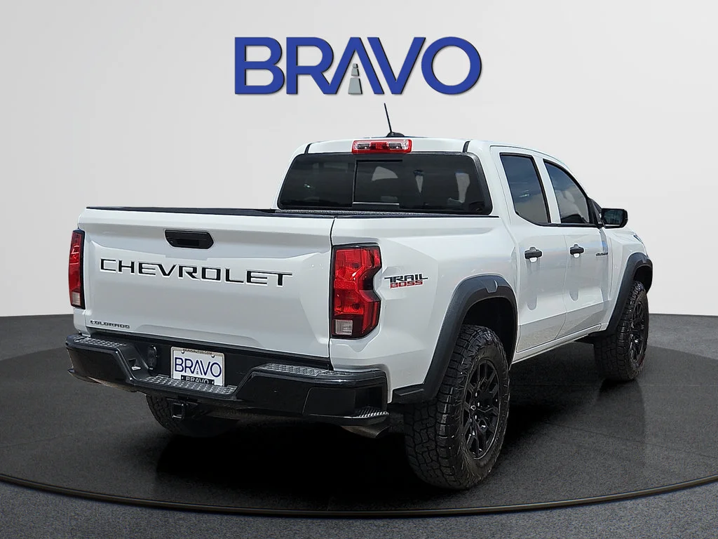 Used 2024 Summit White Chevrolet Trail Boss image 4