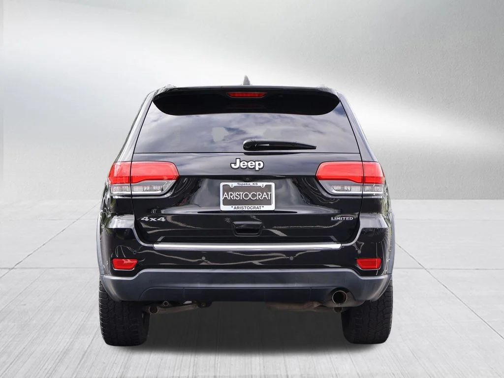 Used 2018 Black Jeep Limited image 4