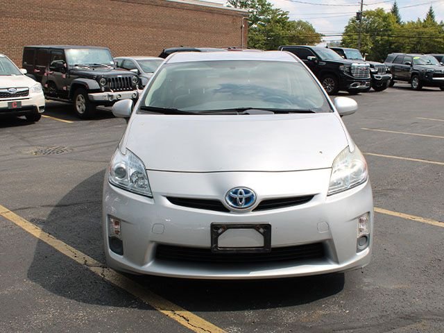 Used 2010 Classic Silver Metallic Toyota II image 3