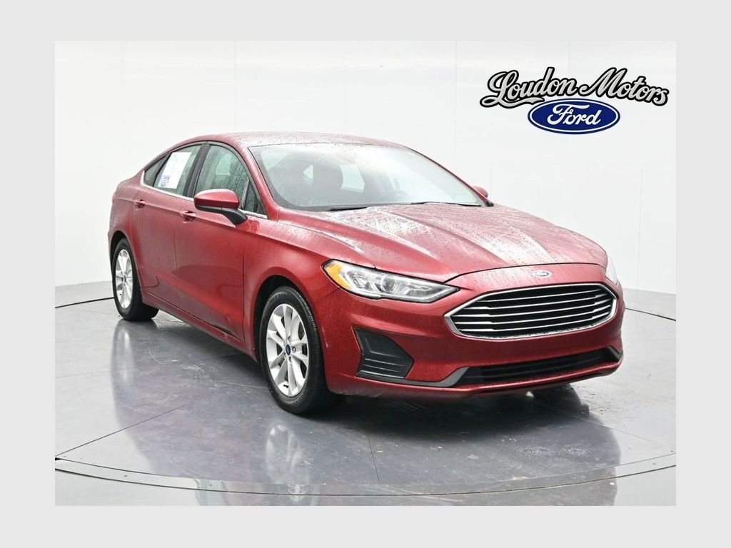 2019 Ford Fusion SE FWD's photo