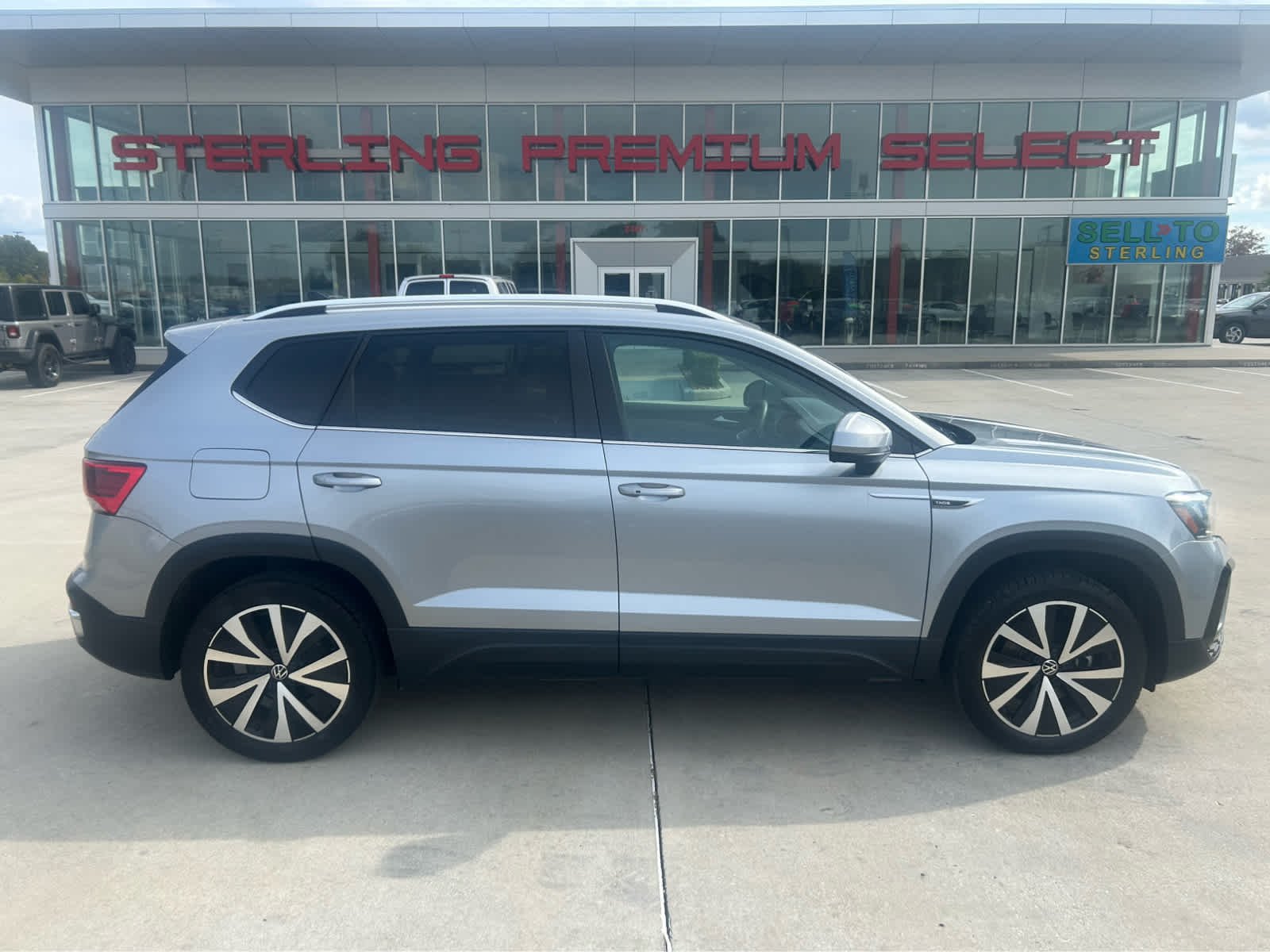 2024 Volkswagen Taos SE