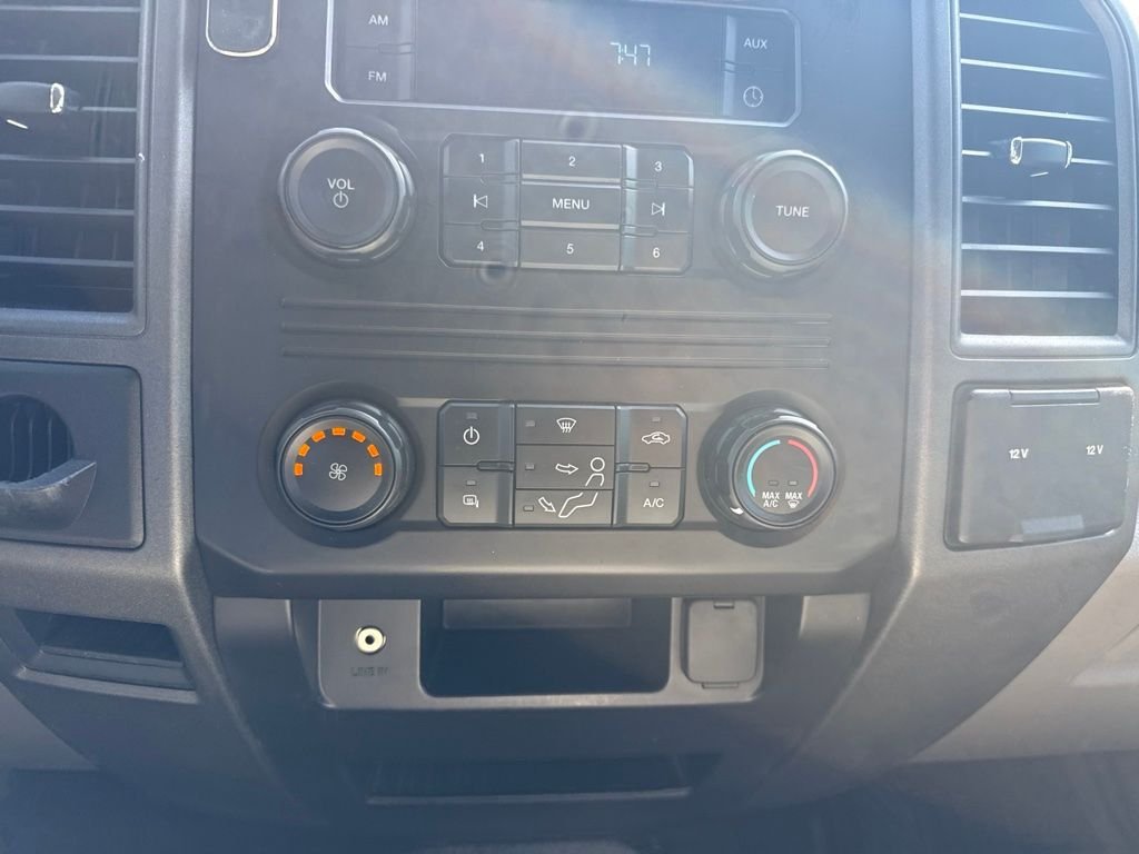Used 2017 White Ford XL image 17