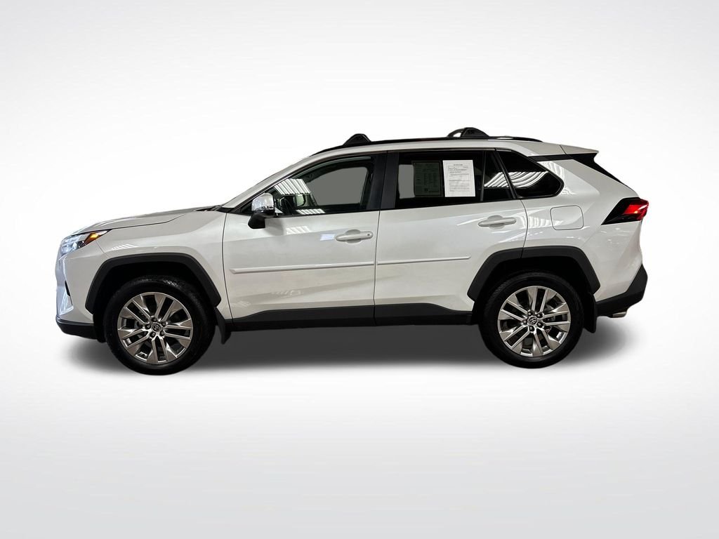 Used 2024 Beige Toyota XLE Premium image 2