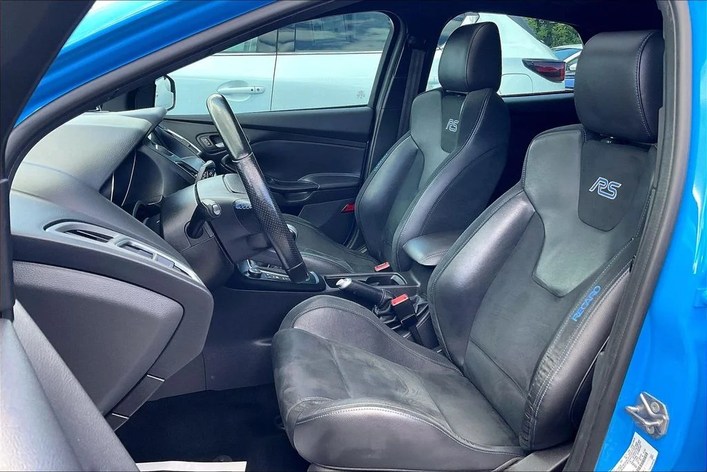 Used 2016 Blue Ford RS image 24