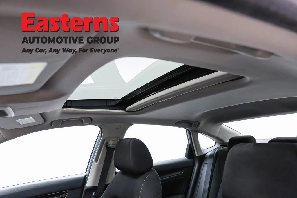 Used 2022 Gray Honda EX image 33
