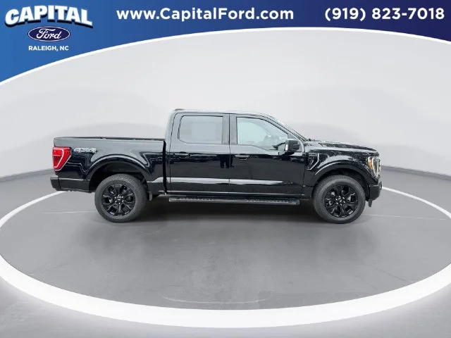 Used 2023 Black Ford XLT image 9