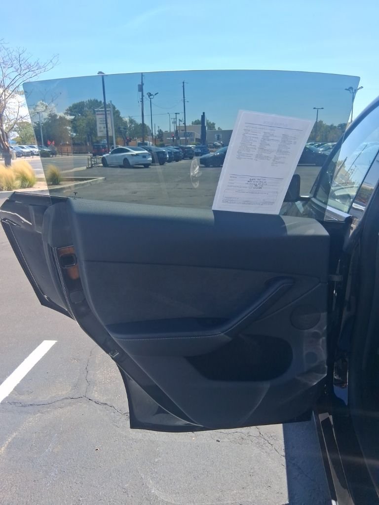 Used 2023 Black Tesla Long Range image 9