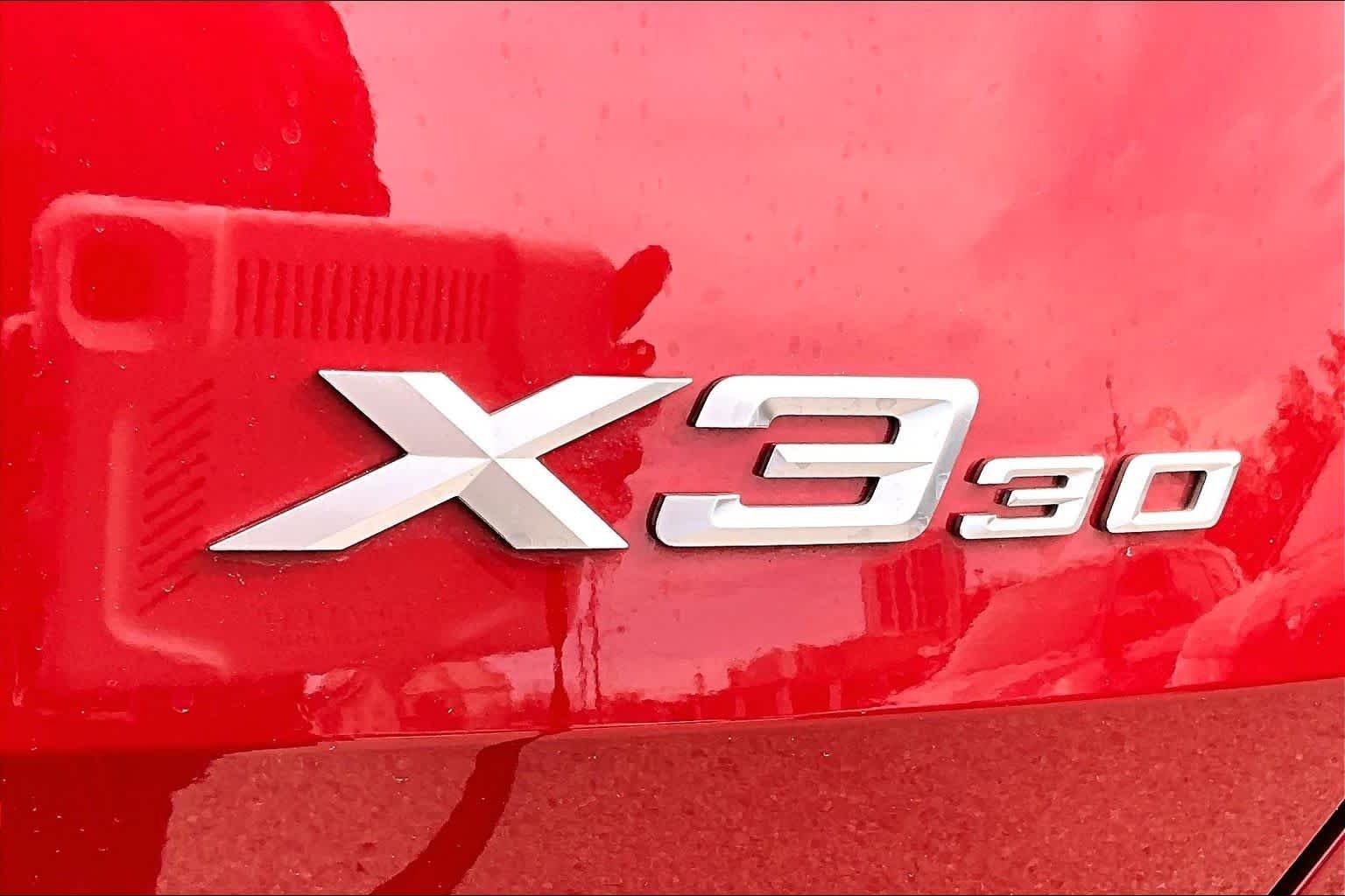 Used 2026 Vegas Red Metallic BMW 30 xDrive image 30