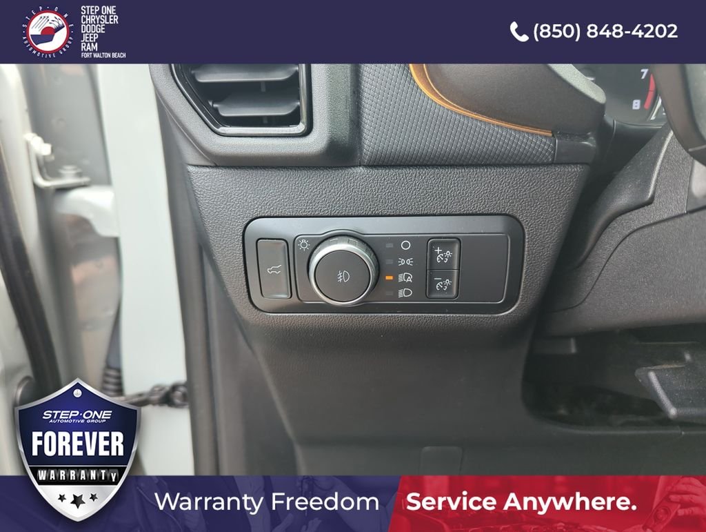 Used 2021 Green Ford Badlands image 19
