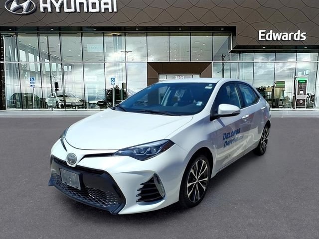 Used 2018 White Toyota SE image 1