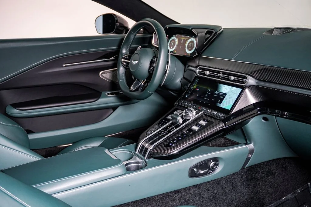 Used 2025 Aluminite Silver Aston Martin Carbon image 16