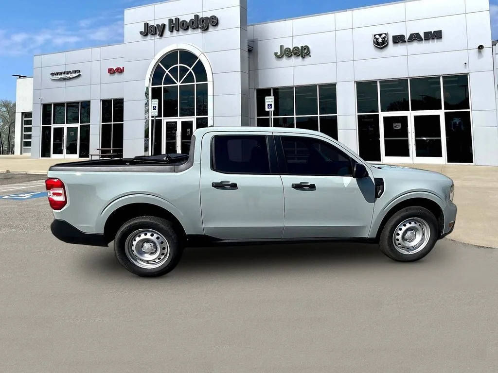 Used 2024 Green Ford XL image 4
