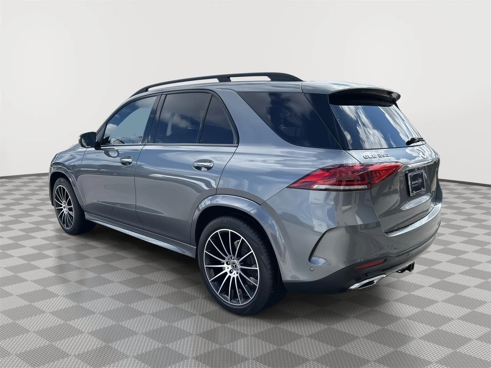 Certified Used 2023 Selenite Grey Metallic Mercedes-Benz GLE 350 image 5