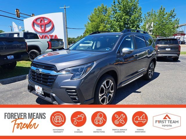 2023 Subaru Ascent Limited 8 Passenger's photo