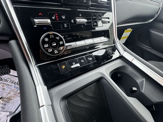 2026 Nissan Armada SL - Photo 19