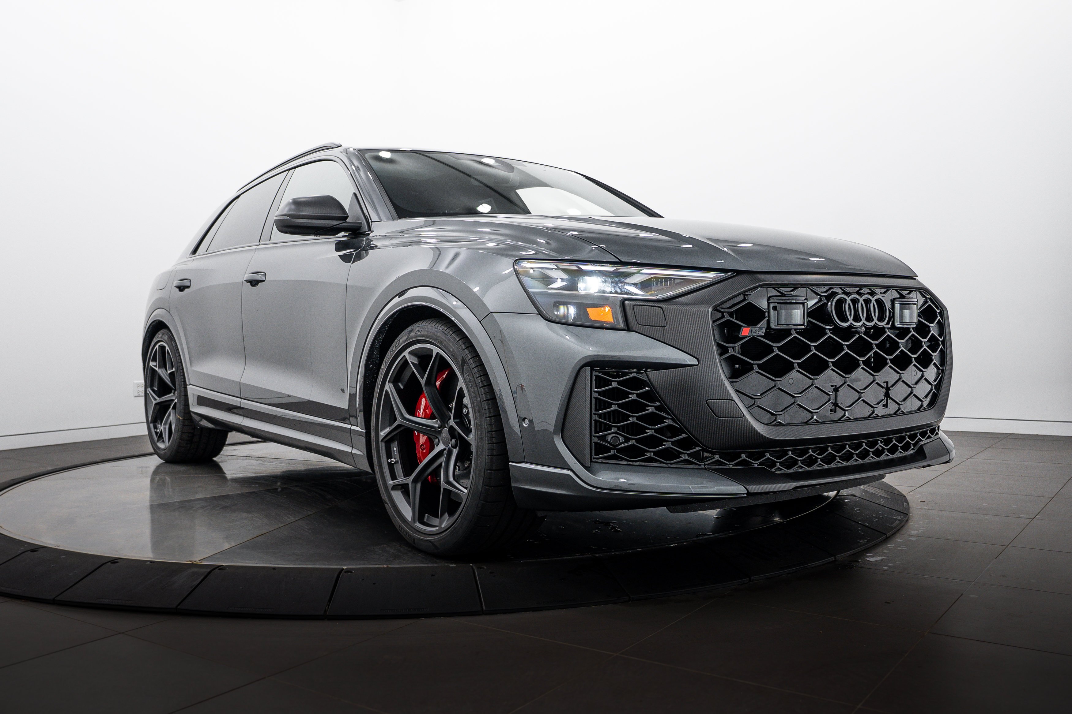 New 2026 Daytona Gray Audi performance image 1