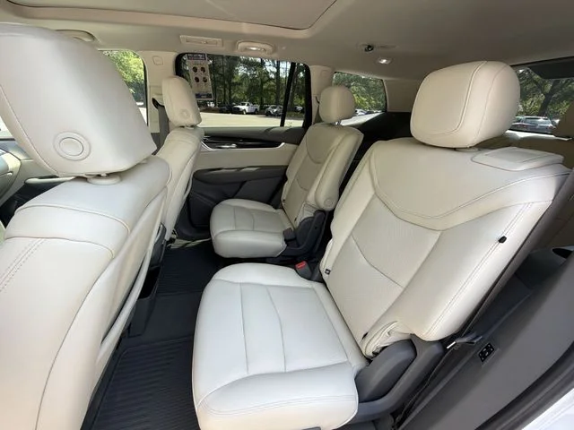 Used 2024 White Cadillac Premium Luxury image 23