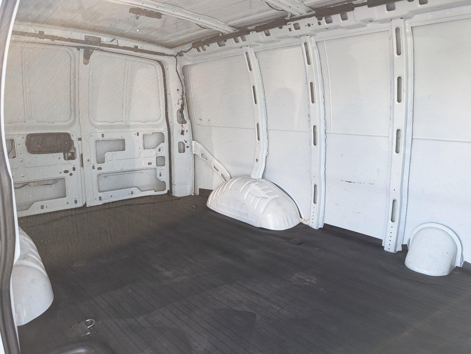Used 2025 Summit White Chevrolet WT image 35