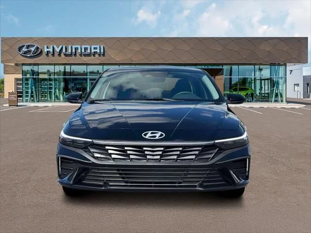 New 2026 Abyss Black Hyundai SE image 12