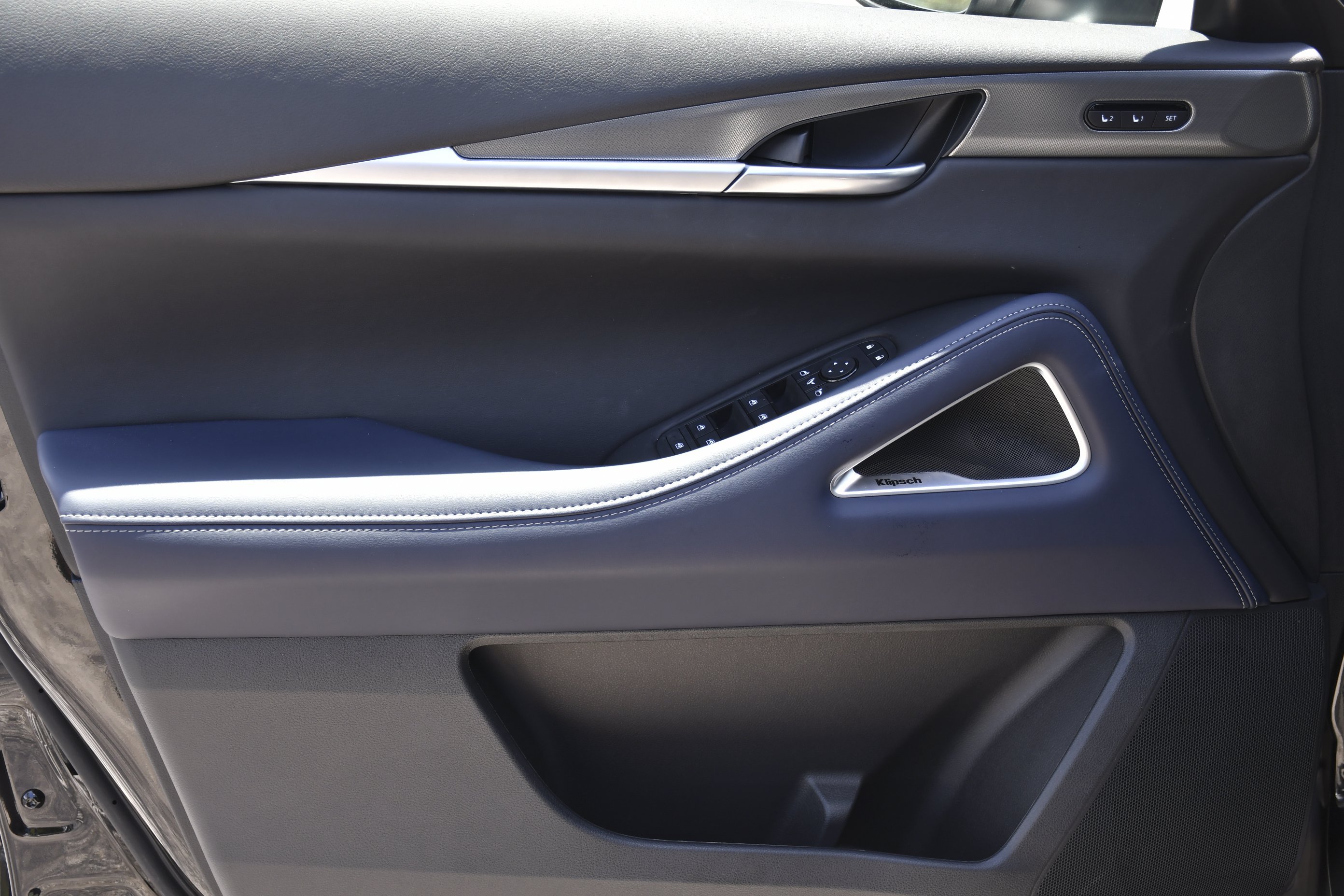 New 2027 MINERAL BLACK INFINITI Sport AWD image 25