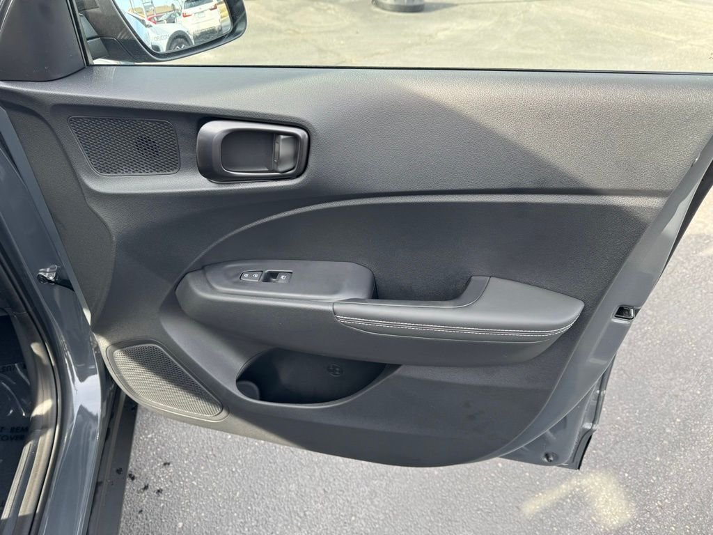 New 2026 Gray Hyundai SEL w/Two-Tone Roof image 27
