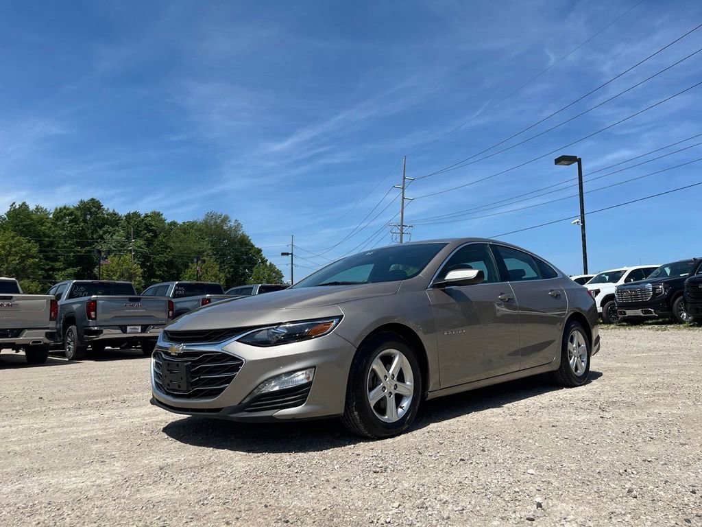1G1ZD5ST9NF193908