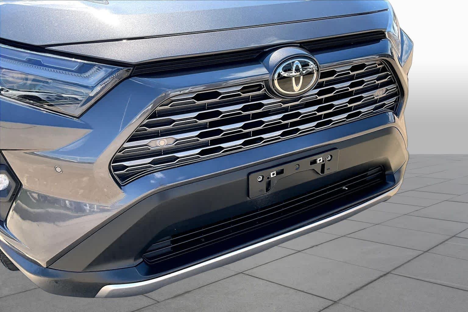 Used 2023 Magnetic Gray Metallic Toyota Limited image 30