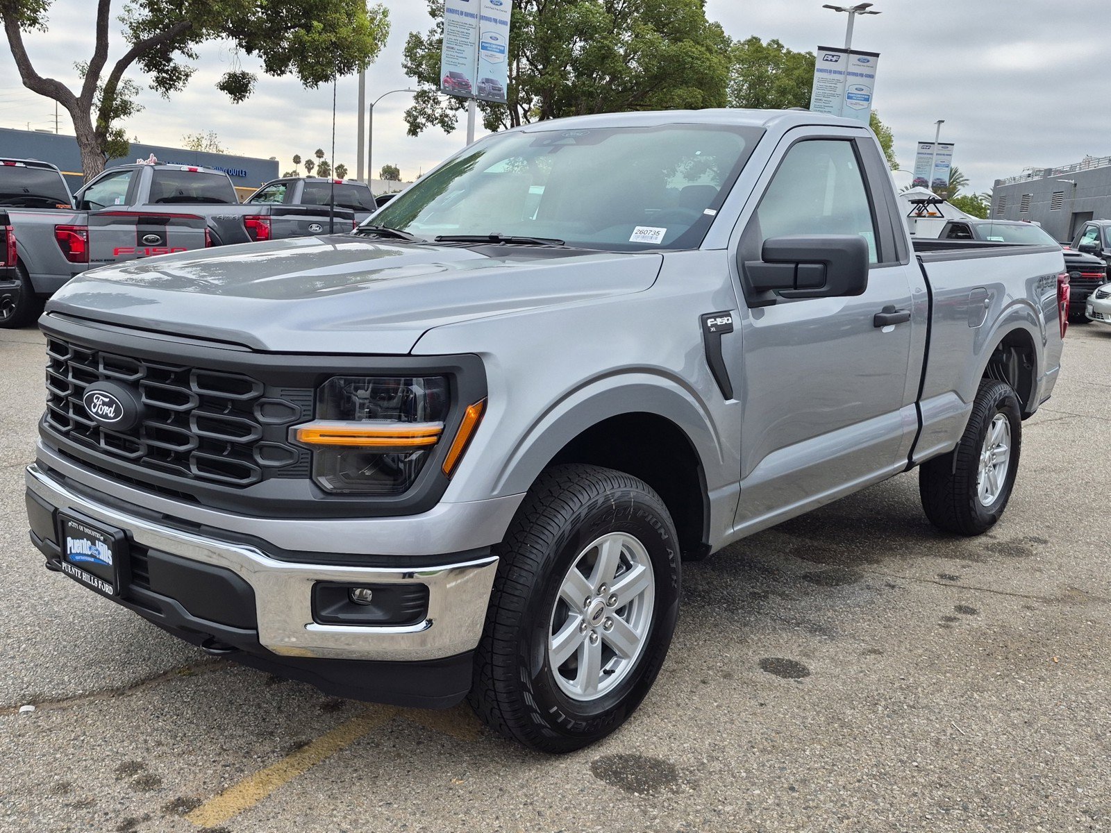 New 2026 Iconic Silver Metallic Ford XL image 3