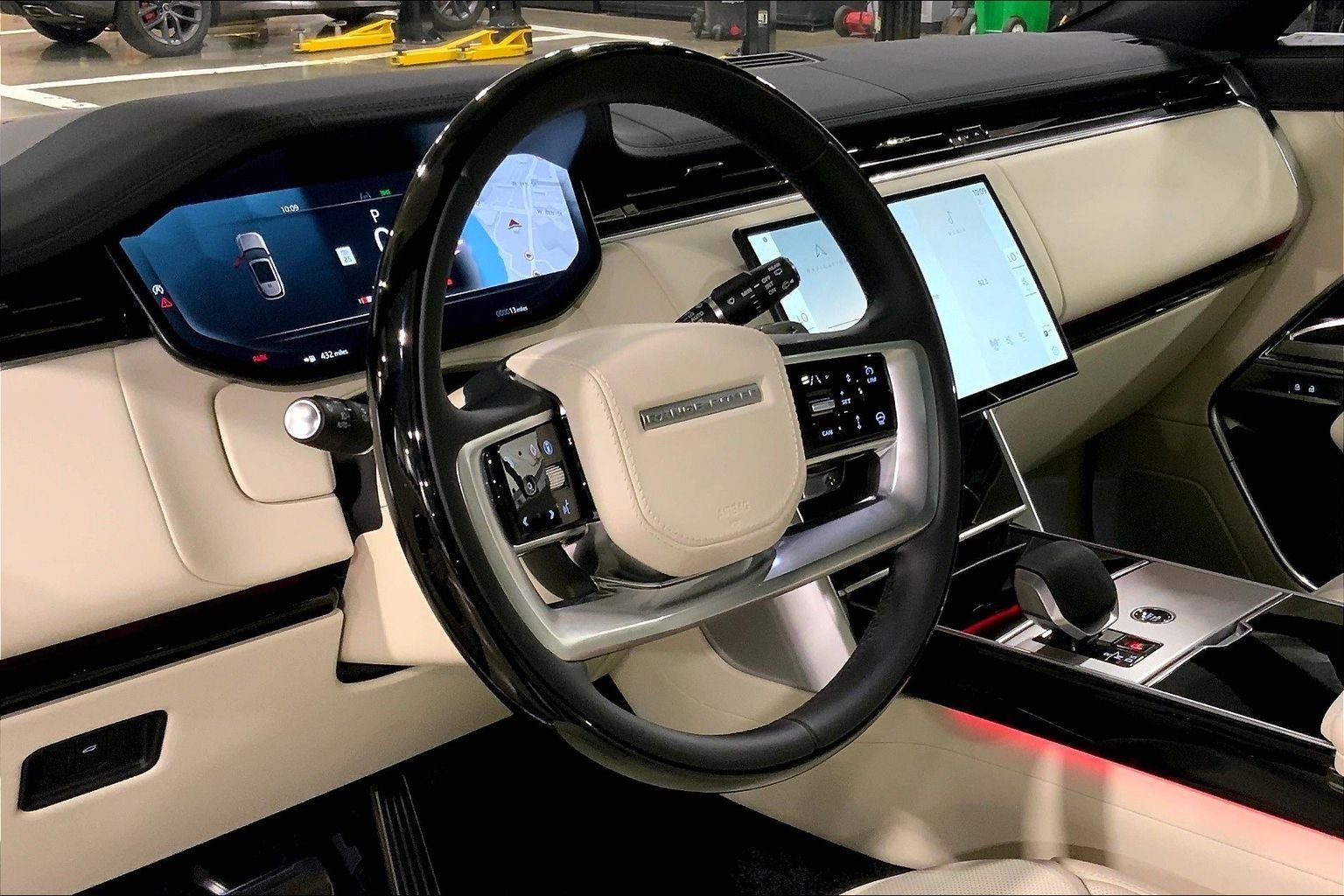 New 2026 Velocity Blue Land Rover SE image 8