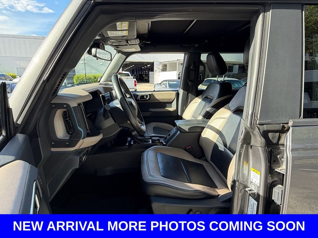 Used 2022 Gray Ford Wildtrak image 9