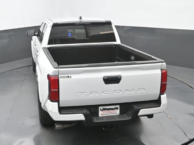 Used 2024 Ice Cap Toyota SR5 image 15