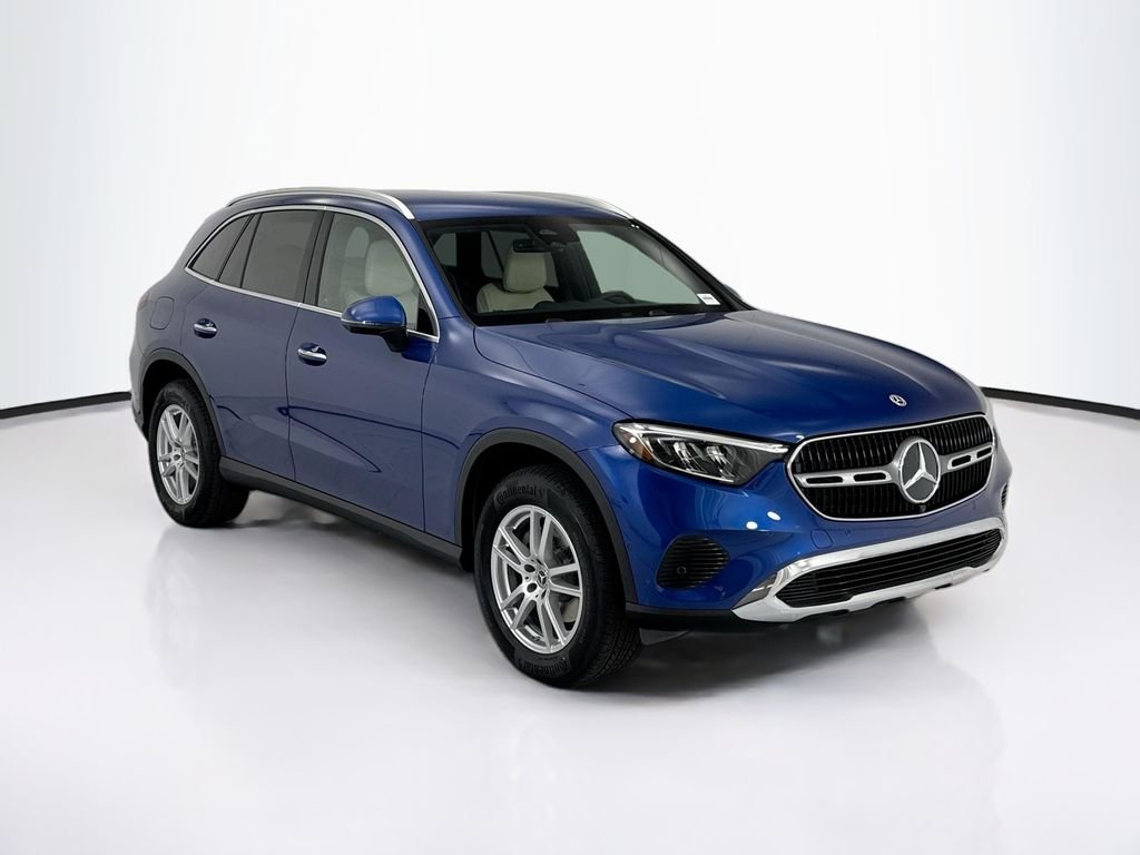 New 2026 Starling Blue Metallic Mercedes-Benz GLC 300 image 3