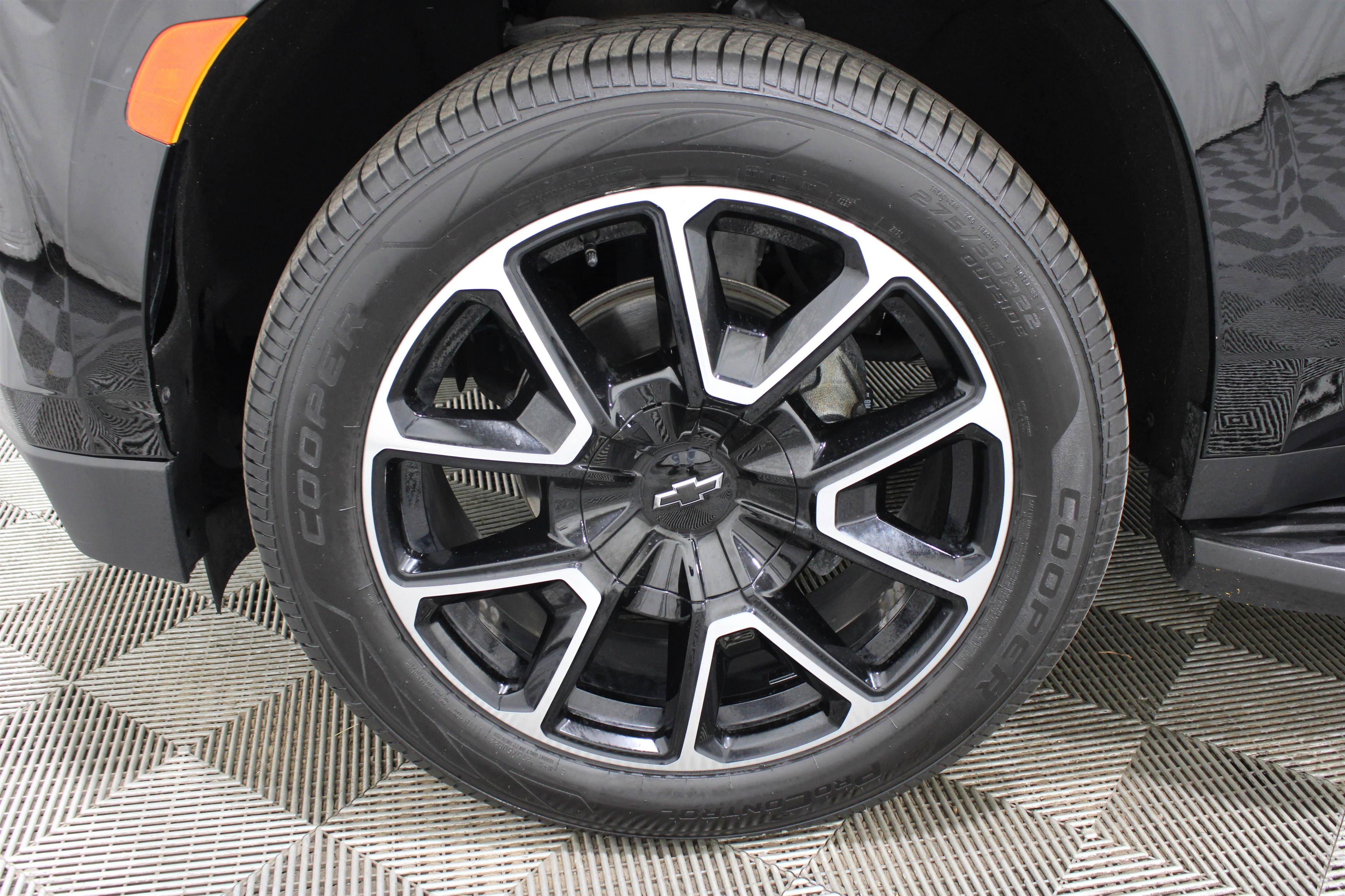 2021 Chevrolet Tahoe RST - Photo 38